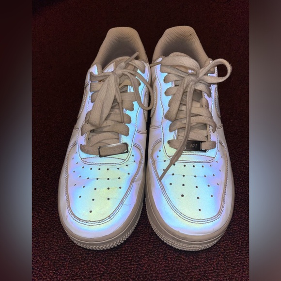 Nike Air Force 1'07 'Reflective' Women's
Size 8.5 - Picture 2 of 7